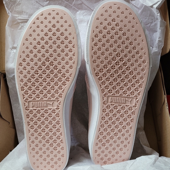 Puma Bari Cat Women's Slip-ons - Picture 8 of 9